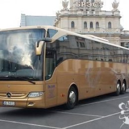 KL TEAM wynajem busów i autokarów klasy LUX - Wynajem busów