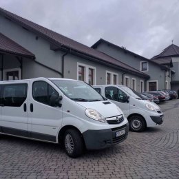 Transport gości weselnych.Wypożyczalnia samochodów - Wynajem busów