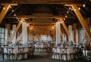 Moments & Co. Wedding Planners