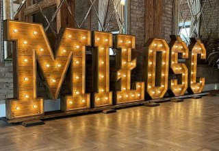 Napis Love Foto&Wood