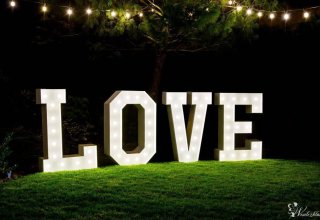 Napis Love biały największy / rustykalny , drewniany LOVE / girlandy