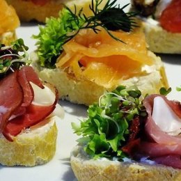 Pomidor catering -  - Catering