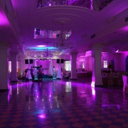 Dekoracja światłem led, napis miłość, fotobudka, ciezki dym itp - Dekoracje świetlne