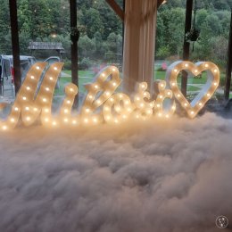 MagicEvent -Napis Miłość LED - Dekoracje świetlne