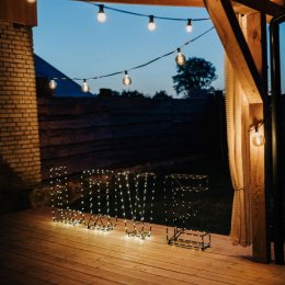 Oświetlenie dekoracyjne-GIRLANDY ŚWIETLNE, NAPIS LOVE, ŚWIECZNIKI XXL - Dekoracje świetlne