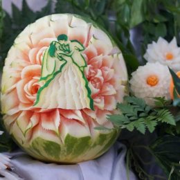 Carving-Art - rzeźbione owoce - Catering