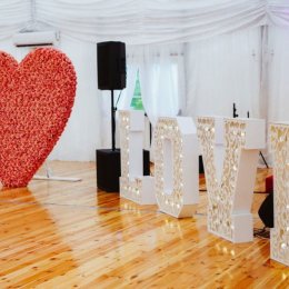 Napis MIŁOŚĆ i LOVE - Dekoracje świetlne