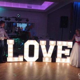 Dekoracje światłem, podświetlany, świecący napis LOVE, MIŁOŚĆ, litery - Dekoracje świetlne