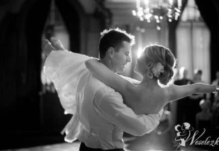 PIERWSZY TANIEC MŁODEJ PARY - indywidualne lekcje