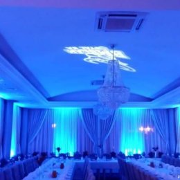 Dekoracja sali światłem ,ciężki dym ,taniec w chmurach DJ&Wodzirej; - Dekoracje świetlne