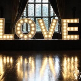 Tejbudka Napis LOVE - Dekoracje świetlne