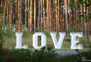 Napis LOVE  Aparatka