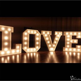 Napis LOVE - Dekoracje świetlne
