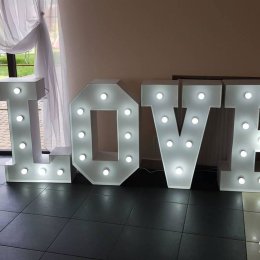 Wynajem napisu LOVE Fotobudka wesele, poprawiny, sesje zdjęciowe - Dekoracje świetlne