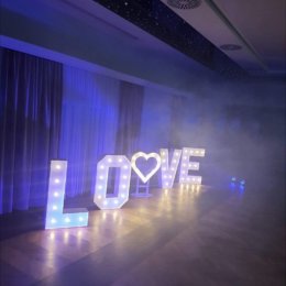 LiteroveLove - Dekoracje świetlne