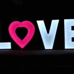Napis LOVE // PROMOCJE // FotoBudka // Wata cukrowa // Ciężki dym // - Dekoracje świetlne