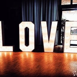 Maxi Love - Dekoracje świetlne