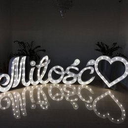 Piękny napis MIŁOŚĆ - Dekoracje świetlne