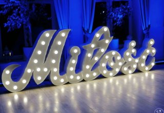 Napis Miłość pisany Paulina Kieruj