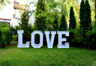 Napis Love Monika Łodygowska