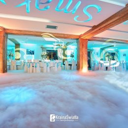 Dekoracja sali światłem - oświetlenie LED - ruchome głowy - LOVE - Dekoracje świetlne