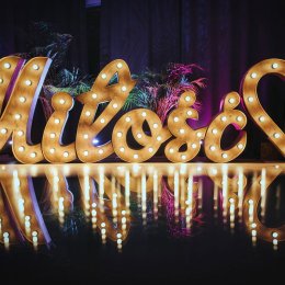 Duże litery LOVE napis Miłość, Miłość boho, - Dekoracje świetlne