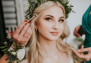 Malowana Studio Makijaż  i Fryzura możliwy dojazd