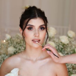 Hello Beauty Makeup Room & Academy - Makijaż ślubny