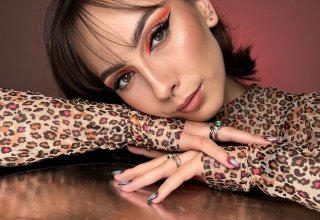 Papaya Beauty Makeup