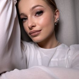 Makijaż ślubny oraz fryzury i upięcia - Makijaż ślubny