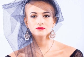 Ewa Derbot MakeUp & Hair Stylist-usługa mobilna