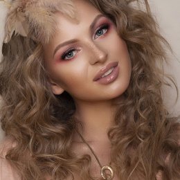 Sylwia Woszczek wizaż, stylizacja paznokci z możliwością dojazdu. - Makijaż ślubny