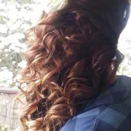 Perła Magdalena Ptasińska - Fryzjer ślubny