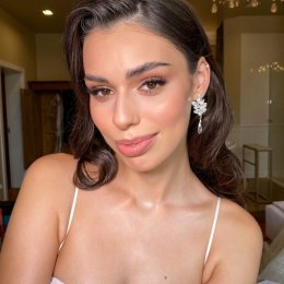 Makijaż ślubny - z dojazdem lub w studio - Makijaż ślubny