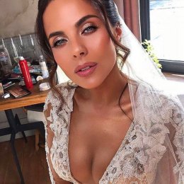 Vlasova Hair/Makeup - Fryzjer ślubny