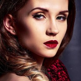 Wizażystka, stylistka rzęs - Makijaż ślubny