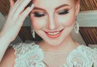 Licówki, wybielanie zębów - piękny uśmiech i białe zęby w dniu ślubu