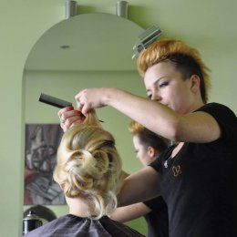 Kirke studio fryzur - Fryzjer ślubny