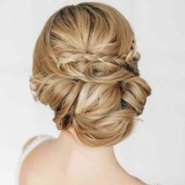 Alessandra - Fryzjer ślubny