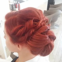 Salon Fryzjerski Coiffeur - Fryzjer ślubny