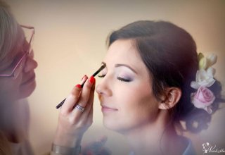 Aleksandra Sarota Makeup