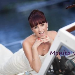 Monita Visage Makijaz PannaMłoda i bliscy z dojazd - Makijaż ślubny