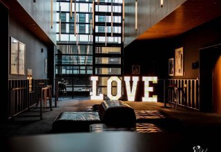 Podświetlany Napis Love kinheb