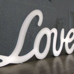 Pisane LOVE, napis LOVE - Dekoracje świetlne