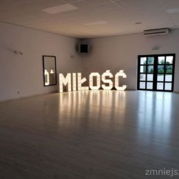 Podświetlany LED napis MIŁOŚĆ wynajem wesela, śluby, sesje, Fotobudka - Dekoracje świetlne