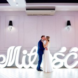 Napis Miłość w wersji pisanej - Dekoracje świetlne