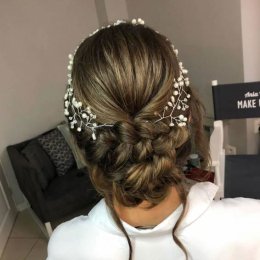 Fryzury ślubne Ania Fabiszewska Make Up Studio - Makijaż ślubny