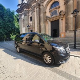 LuxKrakow - Rozwożenie i transport gości weselnych - Wynajem busów