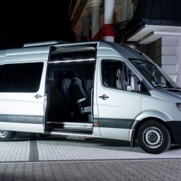 Wynajem luksusowych busów Mercedes Sprinter - Wynajem busów