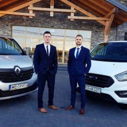 PĘDZĄC POD OŁTARZ - transport gości weselnych - Wynajem busów